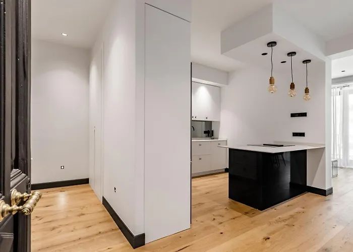 GuestReady -Marvelous Retreat Near Plaza De España